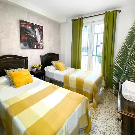 Azahara Gasthuis Nerja